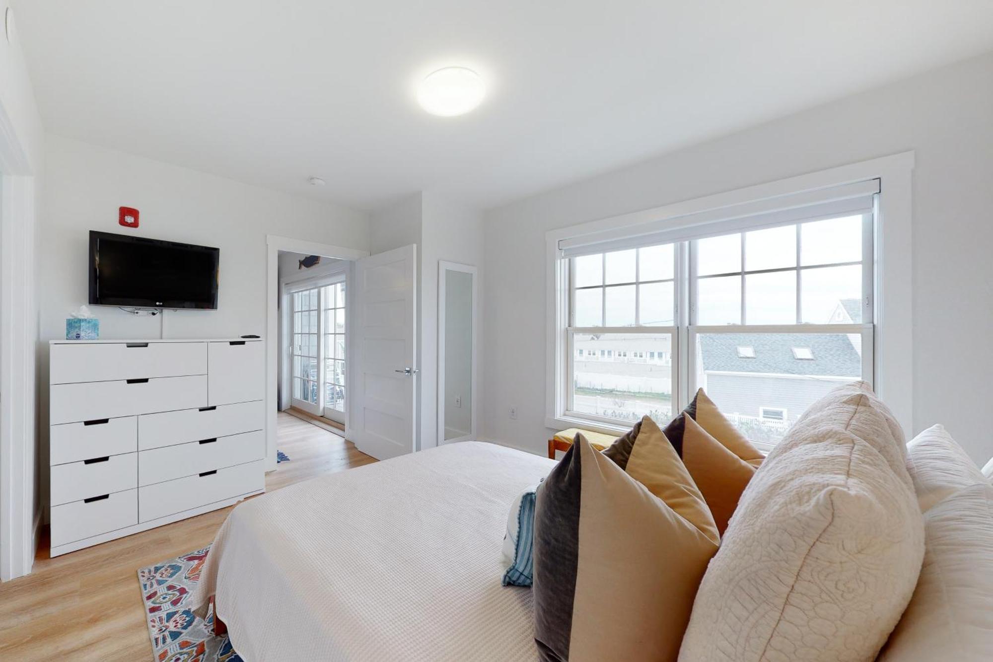 Summer Ocean Escapes Dennisport Room photo